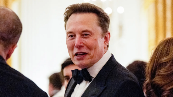预测市场:特斯拉与SpaceX 2027年初合并概率已超50%
